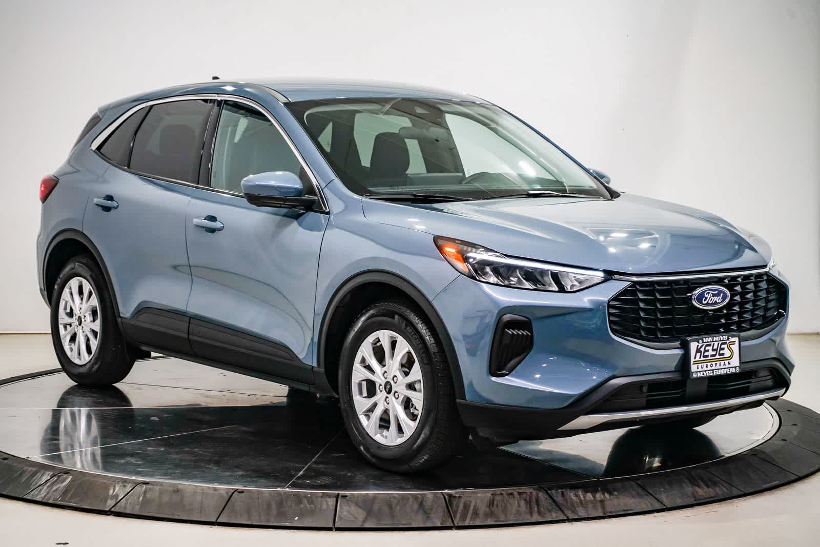 Thumbnail: 2024 Ford Escape - 5