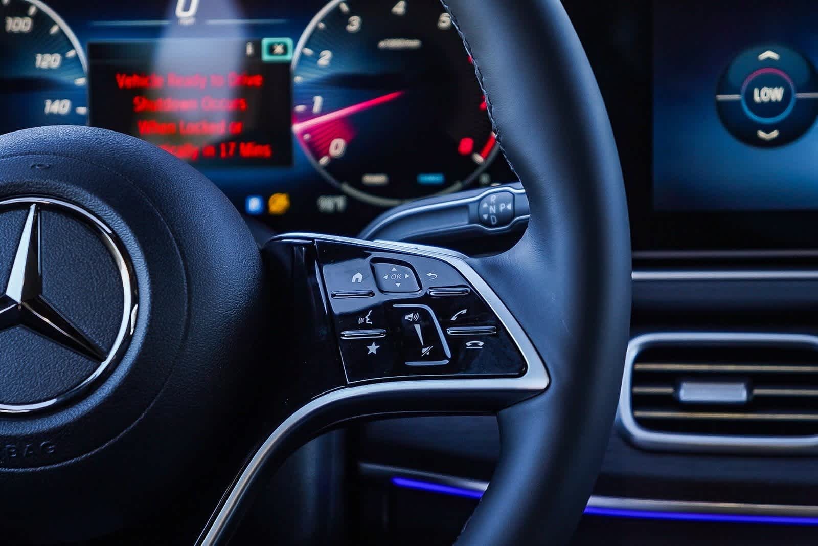 Thumbnail: 2026 Mercedes-Benz GLE - 18