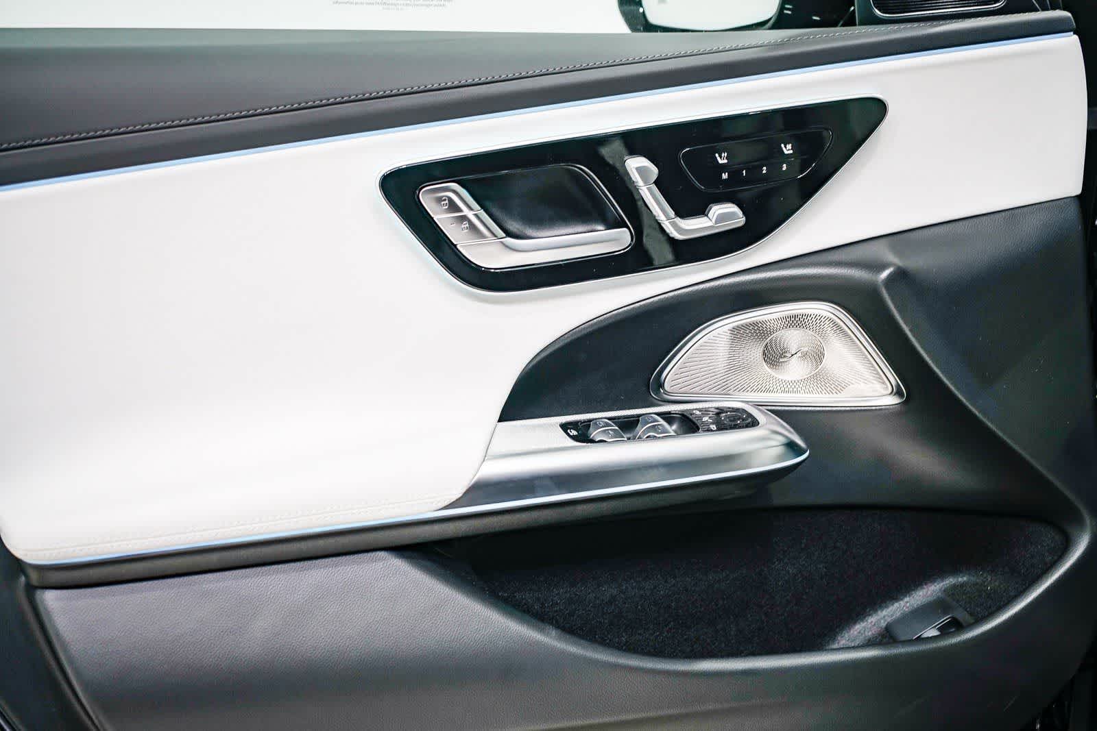 Thumbnail: 2026 Mercedes-Benz E-Class - 20