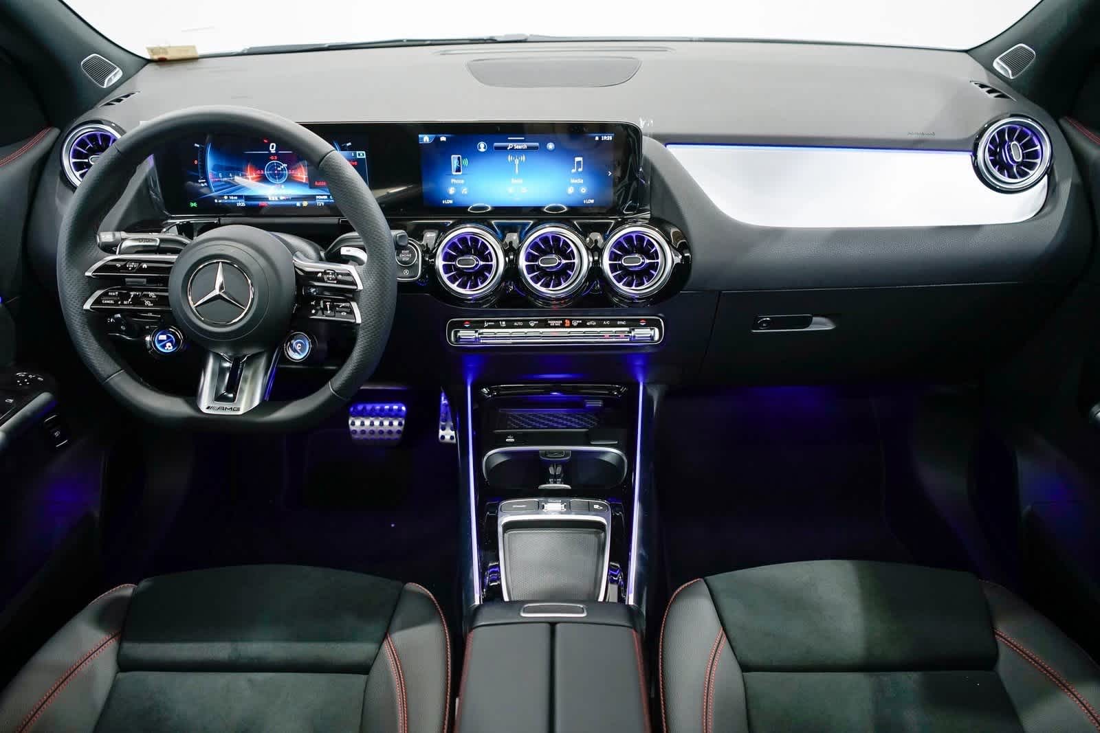 Thumbnail: 2025 Mercedes-Benz GLA - 14