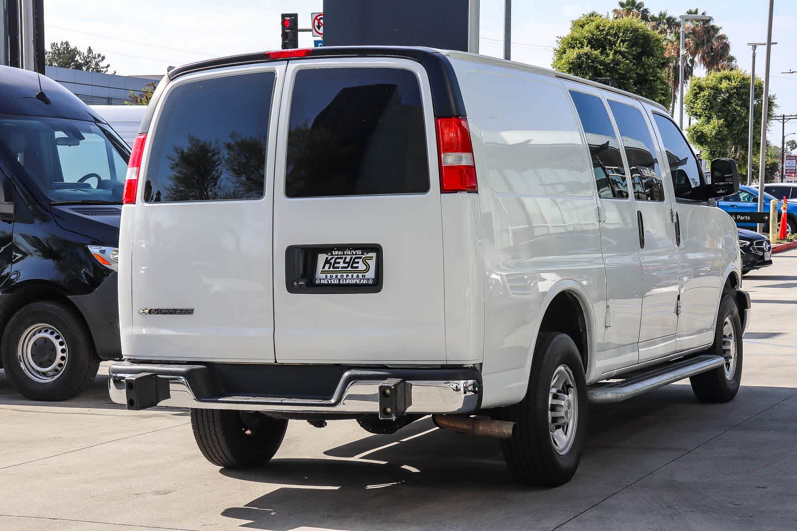 Thumbnail: 2024 Chevrolet Express - 3