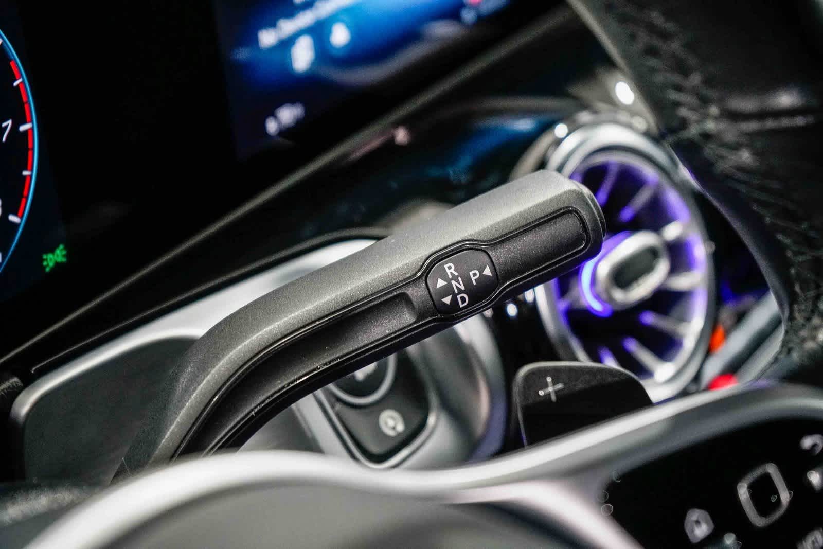 Thumbnail: 2021 Mercedes-Benz GLB - 20