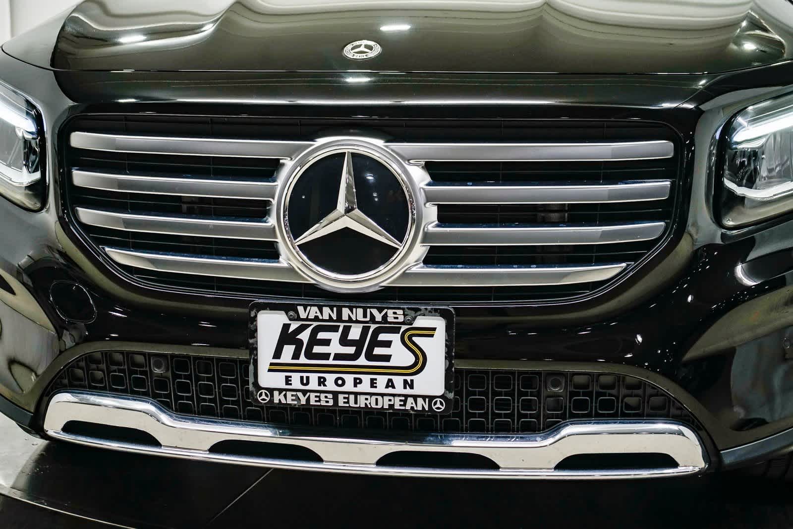 Thumbnail: 2025 Mercedes-Benz GLB - 8