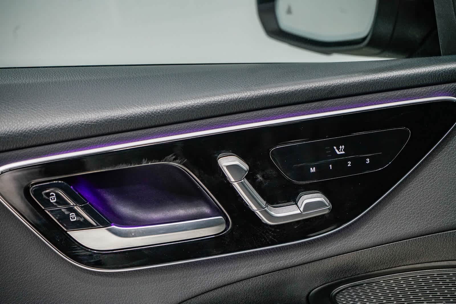 Thumbnail: 2023 Mercedes-Benz C-Class - 20