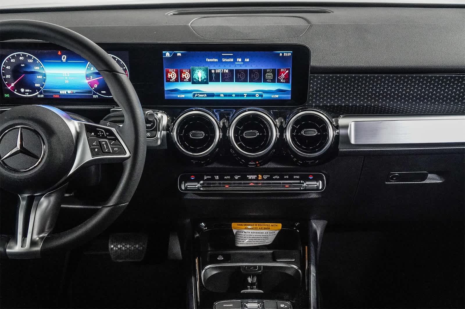 Thumbnail: 2025 Mercedes-Benz GLB - 14