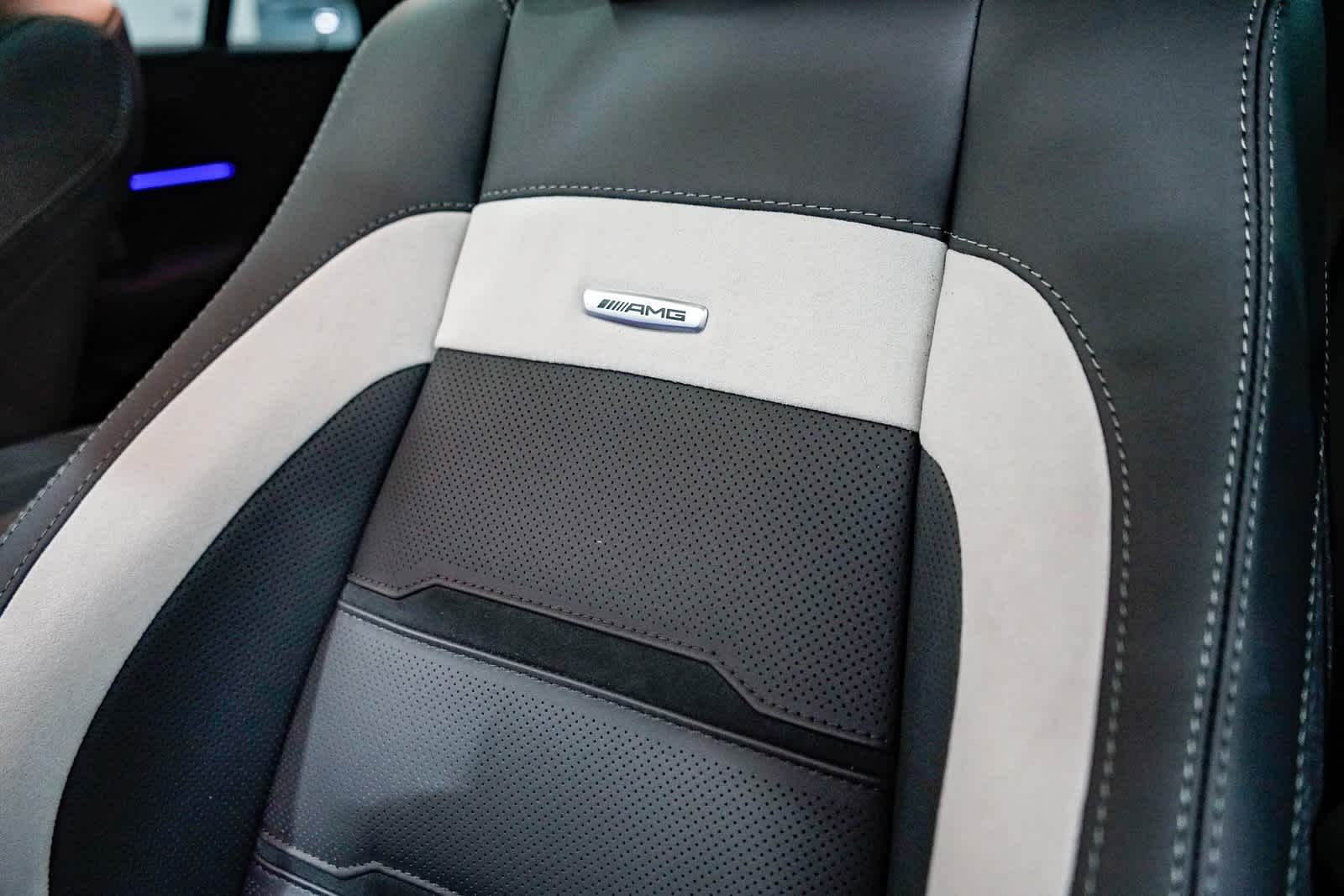 Thumbnail: 2025 Mercedes-Benz GLE - 25