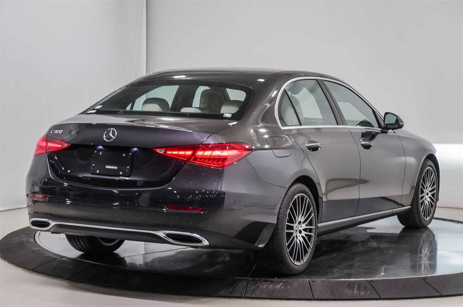 Thumbnail: 2025 Mercedes-Benz C-Class - 4