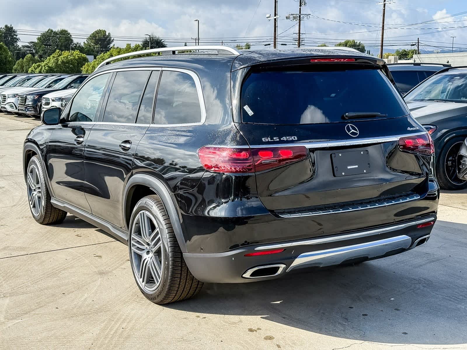 Thumbnail: 2026 Mercedes-Benz GLS - 6