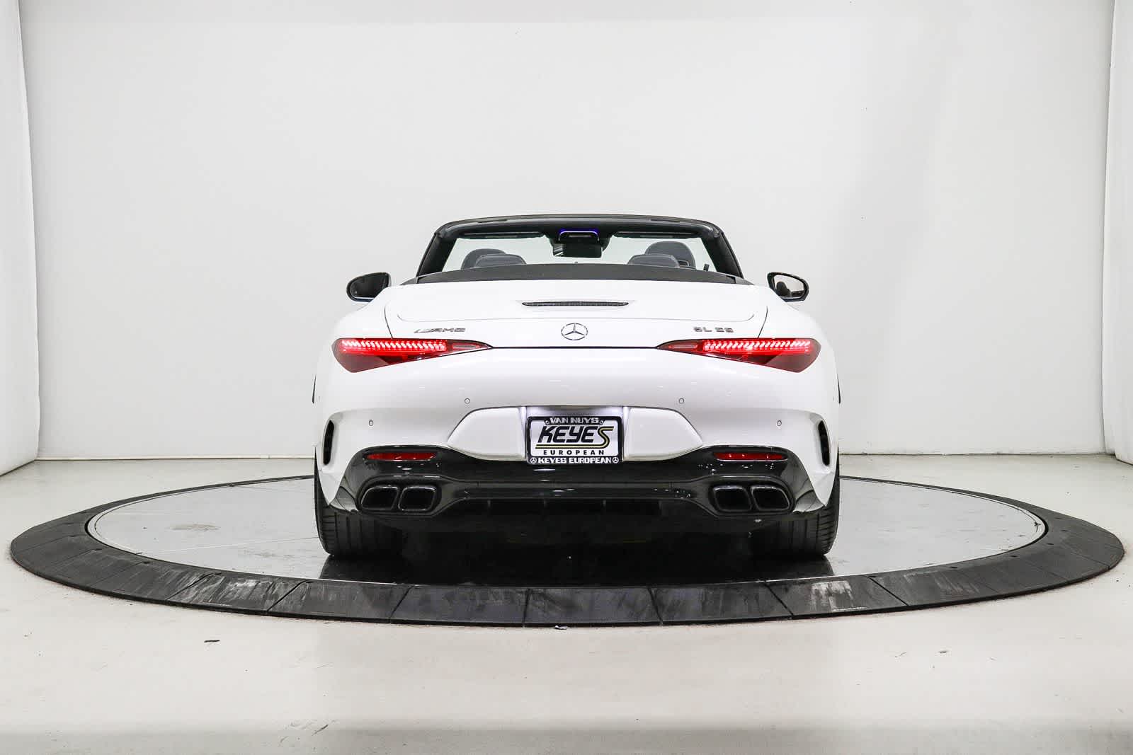 Thumbnail: 2022 Mercedes-Benz SL-Class - 9