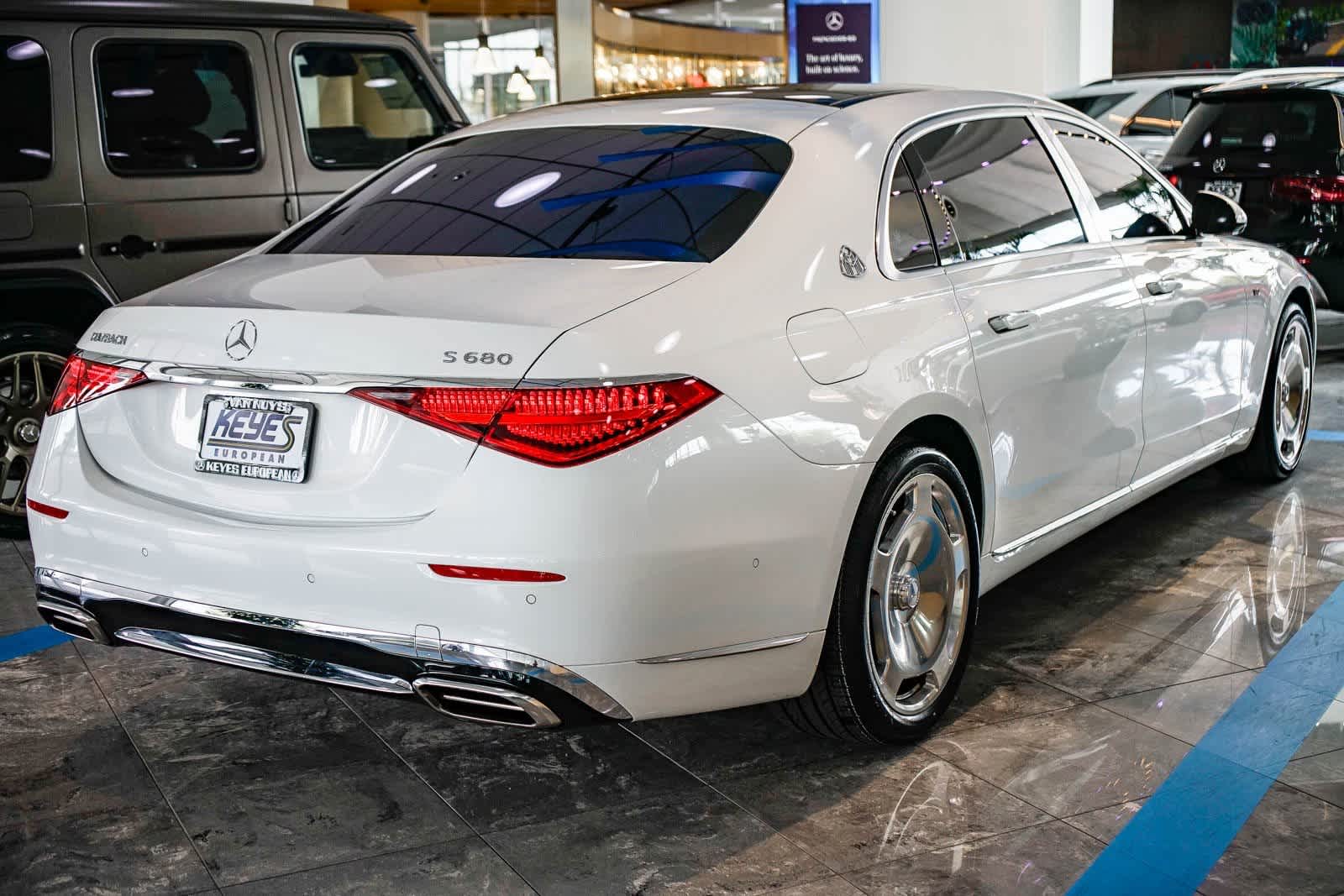 Thumbnail: 2024 Mercedes-Benz S-Class - 4