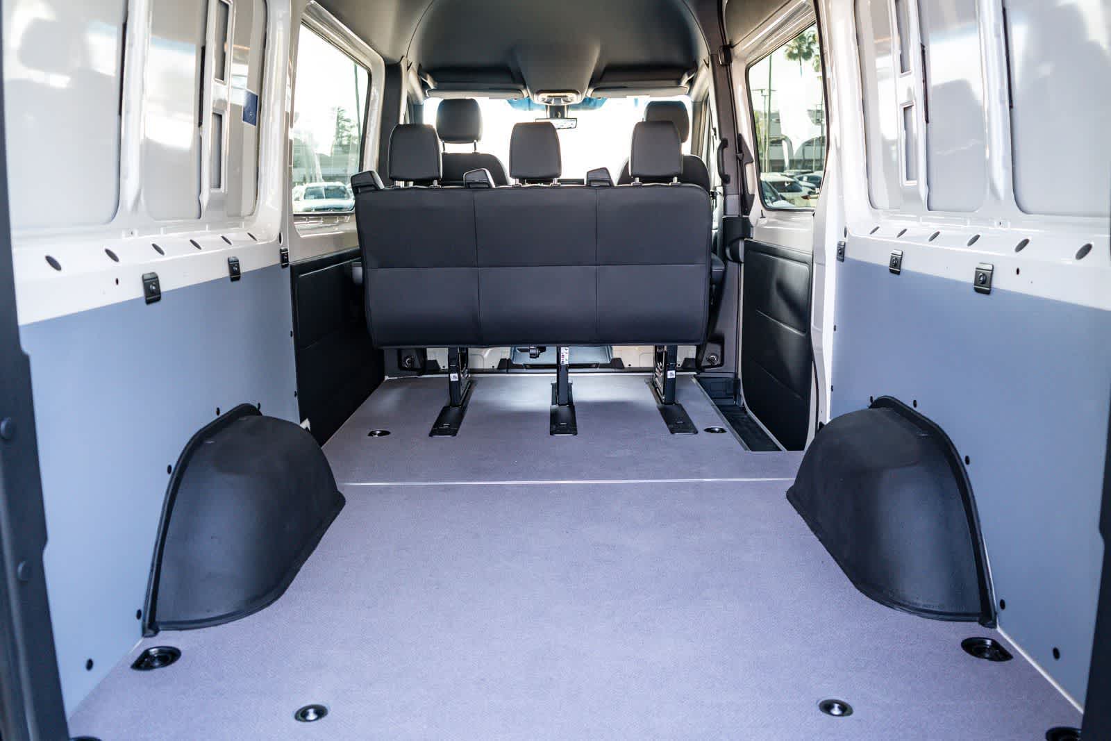 Thumbnail: 2026 Mercedes-Benz Sprinter - 14