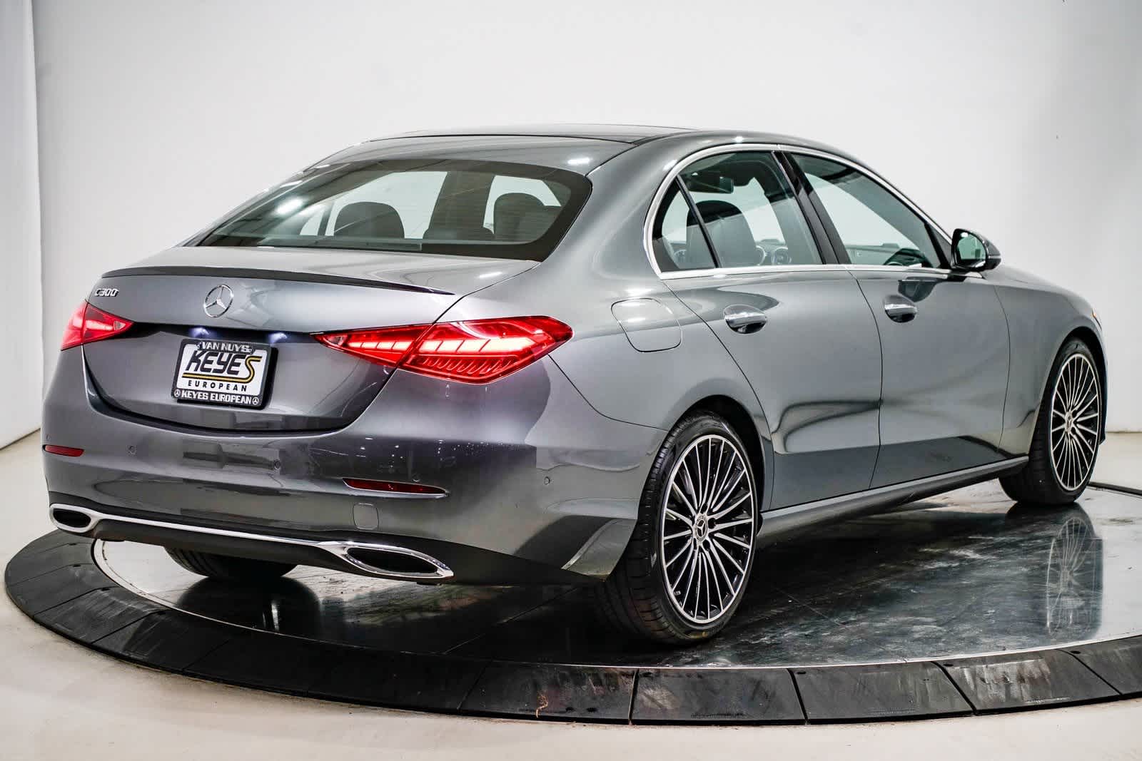 Thumbnail: 2025 Mercedes-Benz C-Class - 4