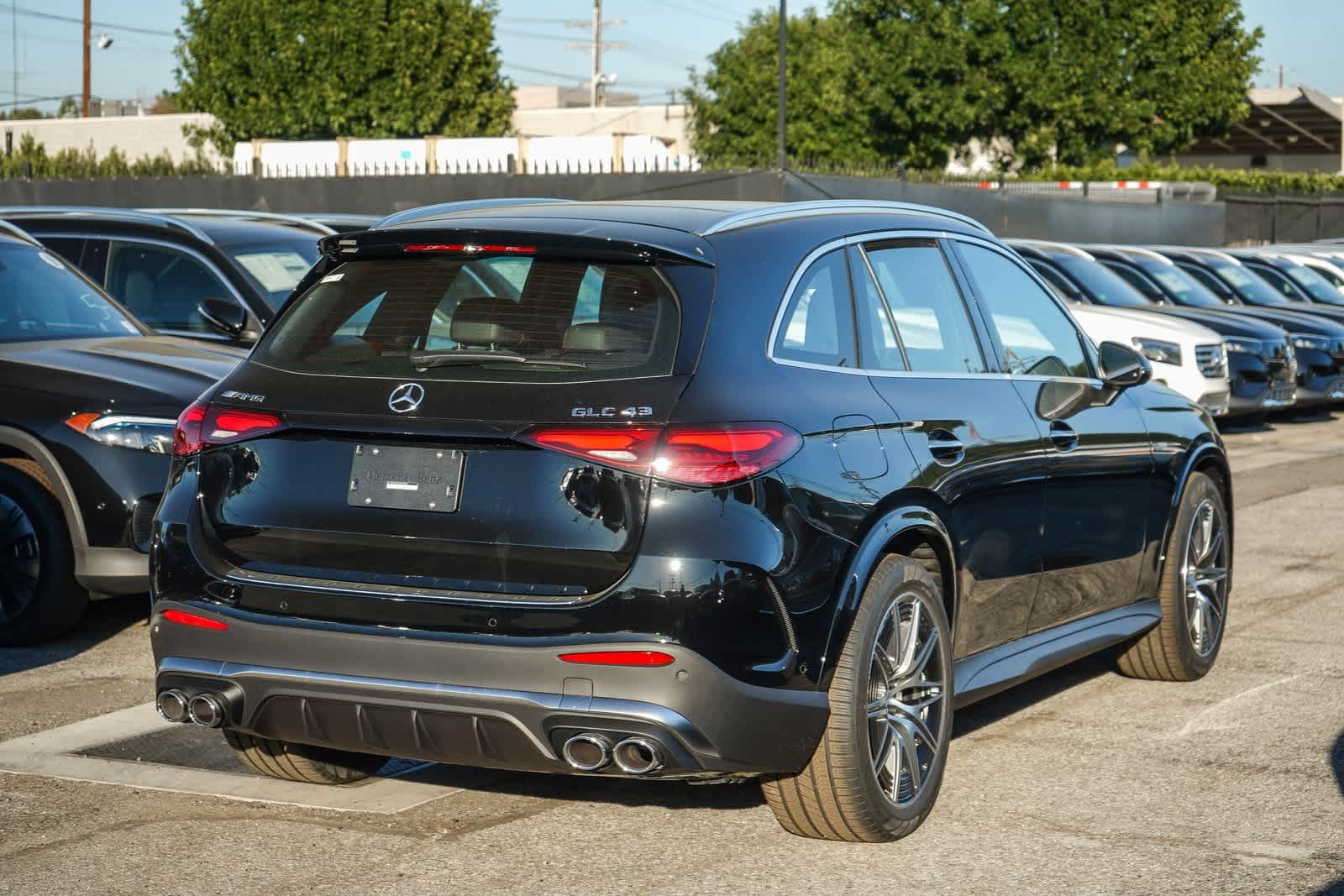 Thumbnail: 2025 Mercedes-Benz GLC - 4