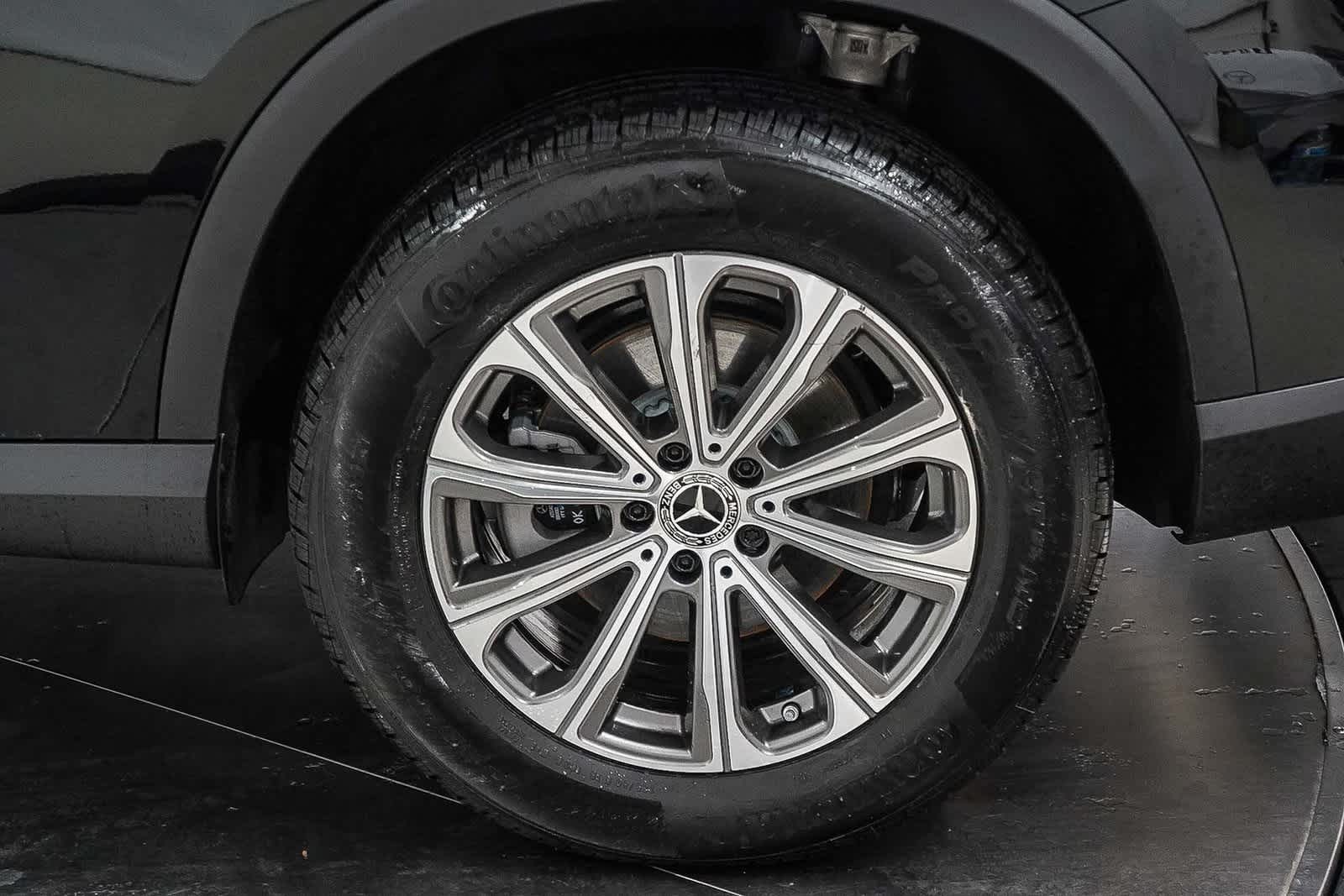 Thumbnail: 2025 Mercedes-Benz GLC - 11