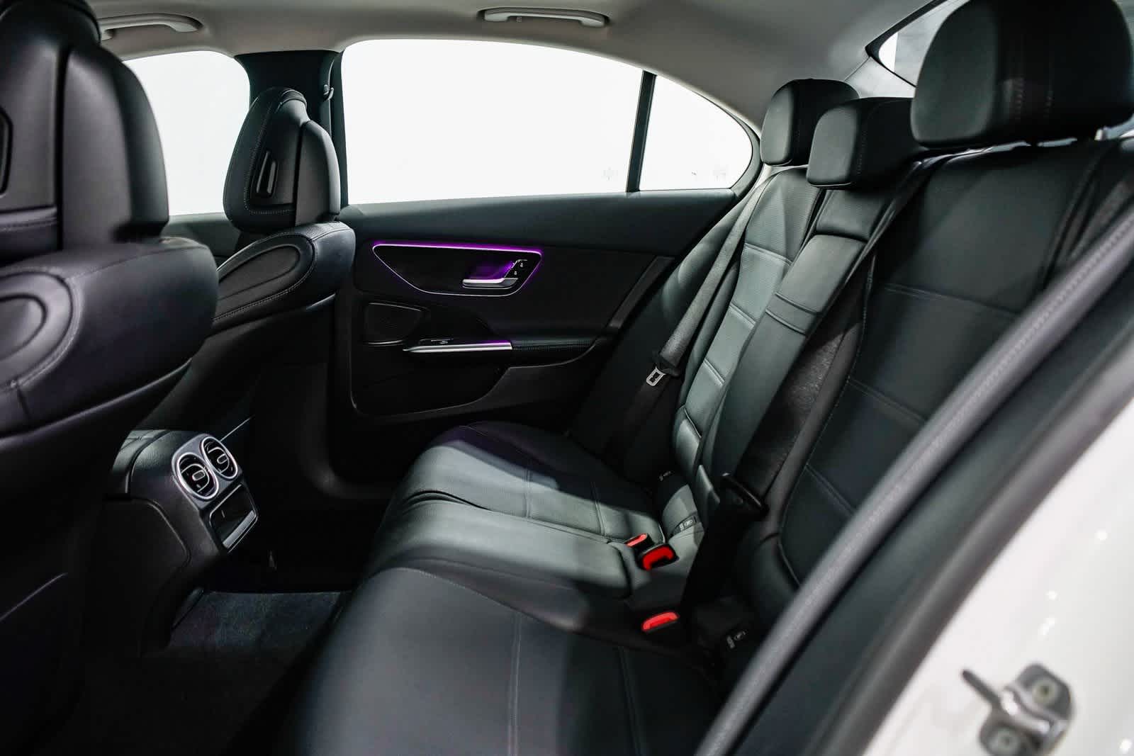 Thumbnail: 2025 Mercedes-Benz C-Class - 18