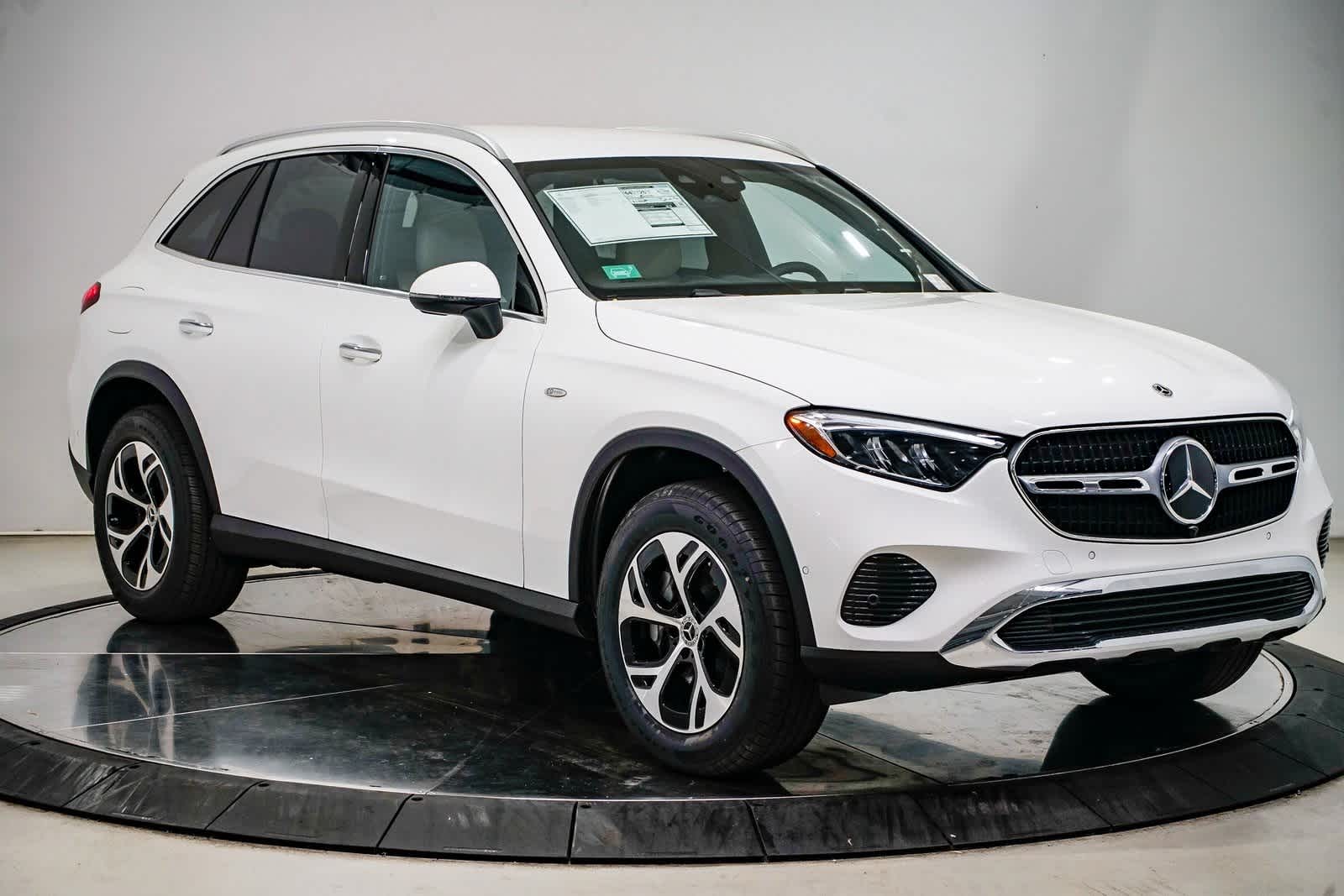 Thumbnail: 2025 Mercedes-Benz GLC - 5