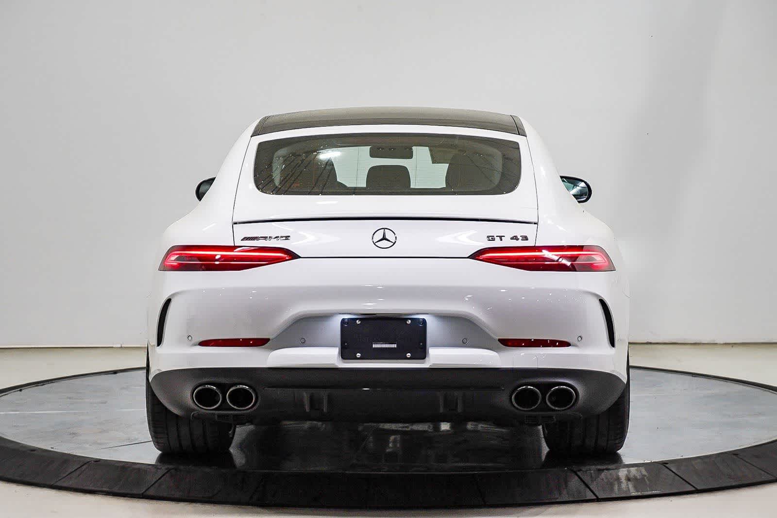 Thumbnail: 2026 Mercedes-Benz AMG GT - 3