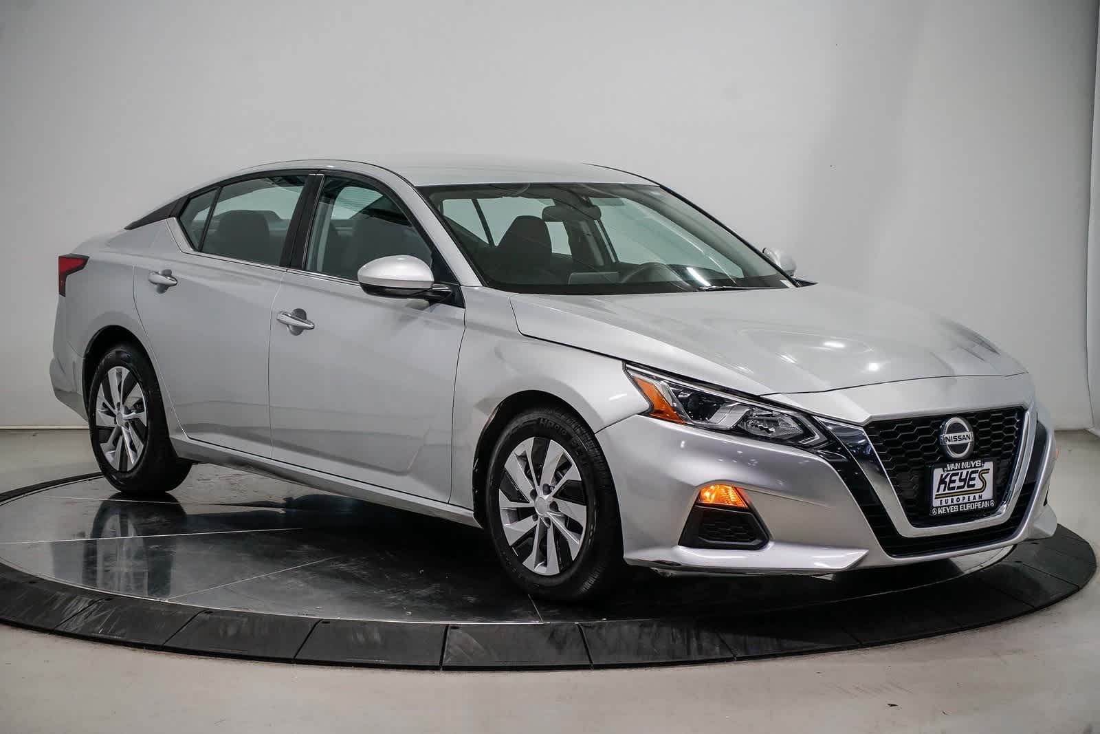 Thumbnail: 2019 Nissan Altima - 5