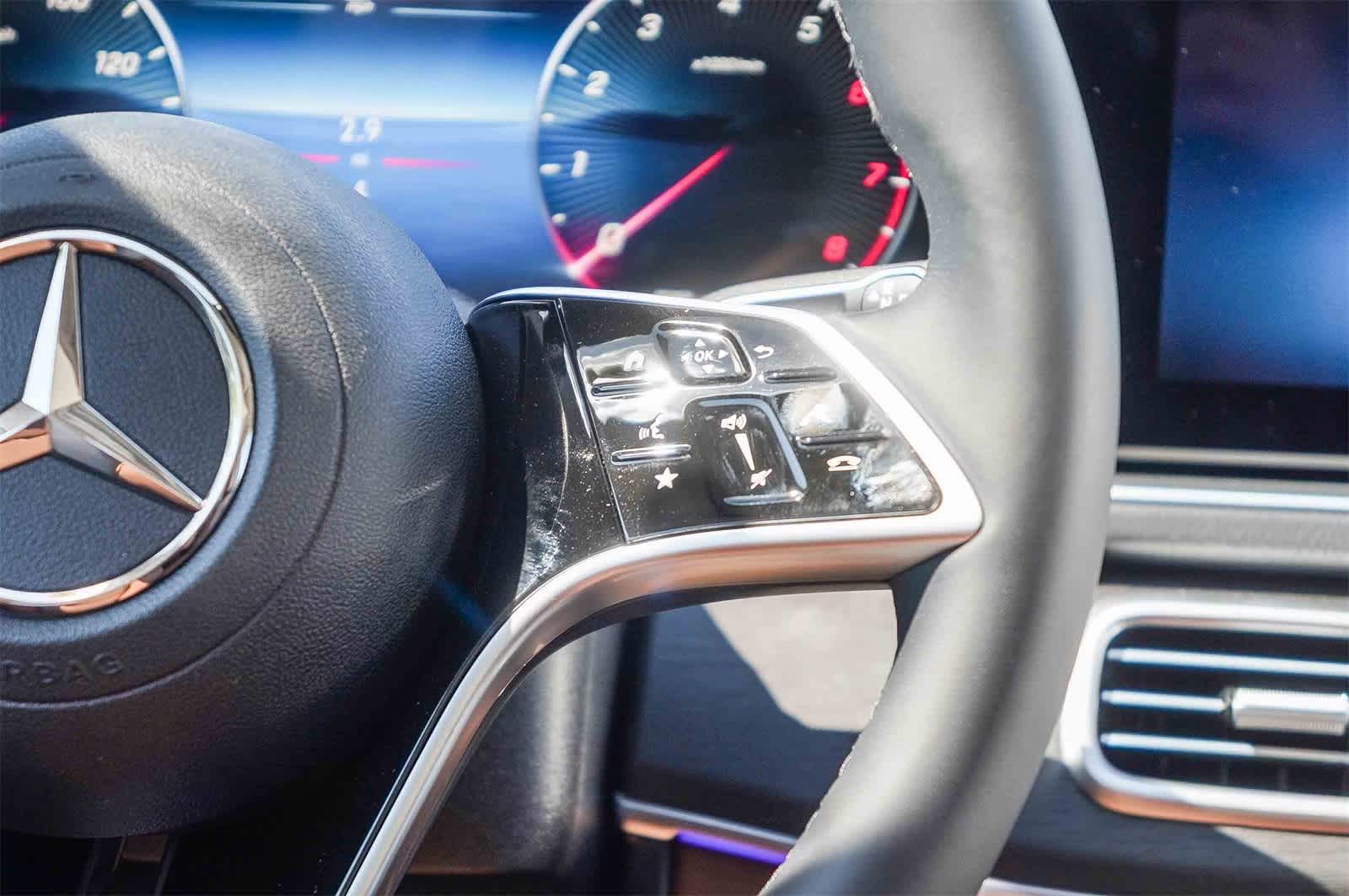 Thumbnail: 2026 Mercedes-Benz GLS - 18