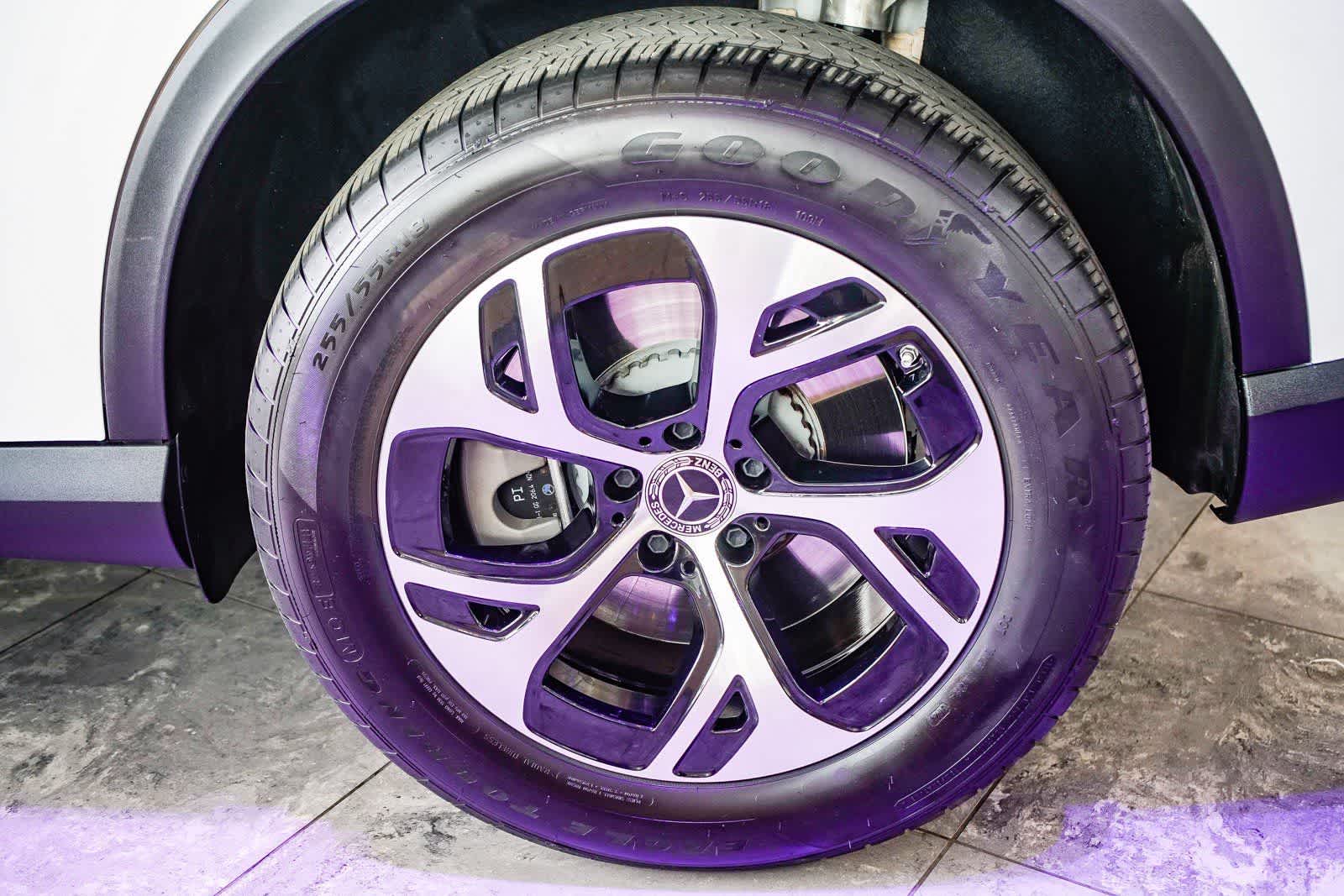 Thumbnail: 2025 Mercedes-Benz GLC - 10