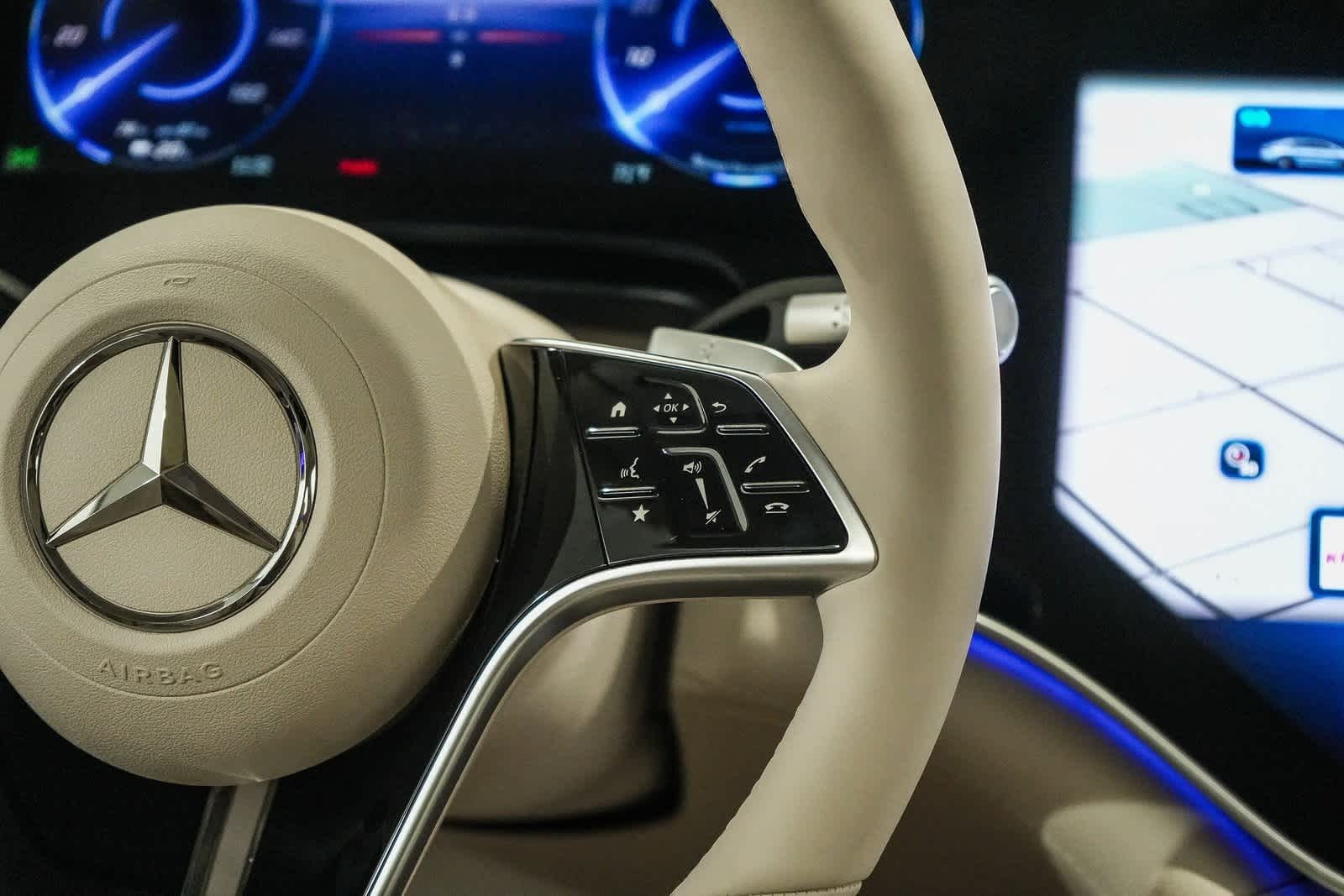 Thumbnail: 2025 Mercedes-Benz EQS - 22
