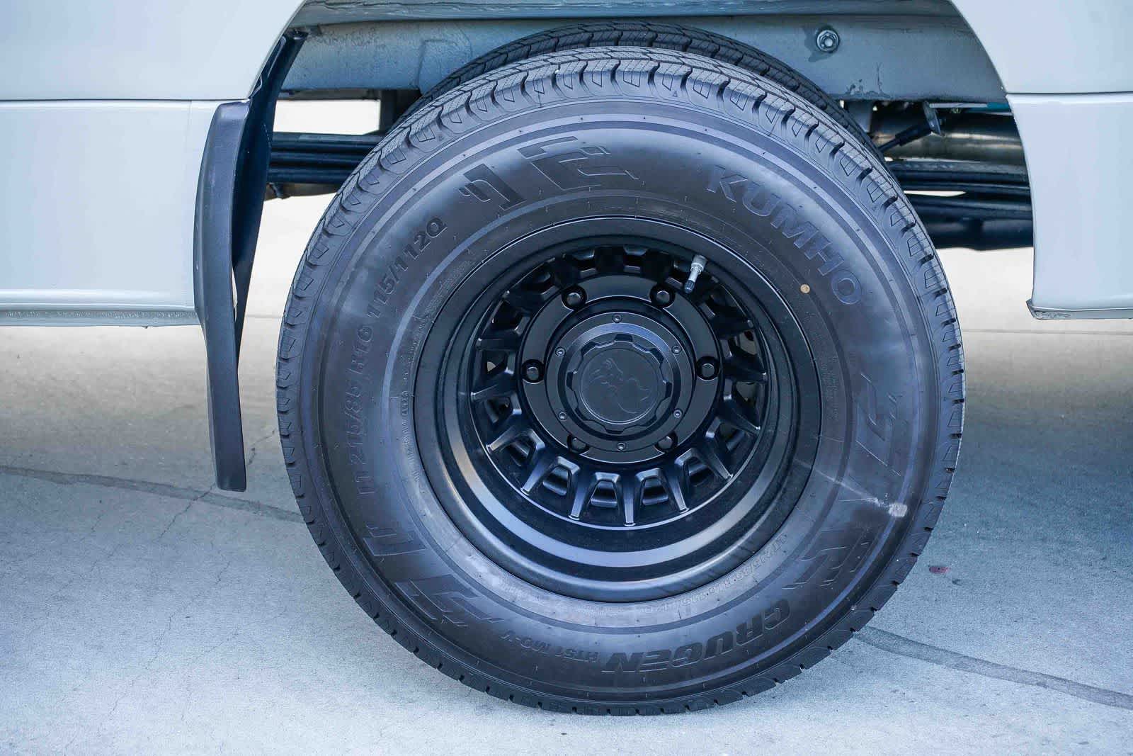 Thumbnail: 2025 Mercedes-Benz Sprinter - 10