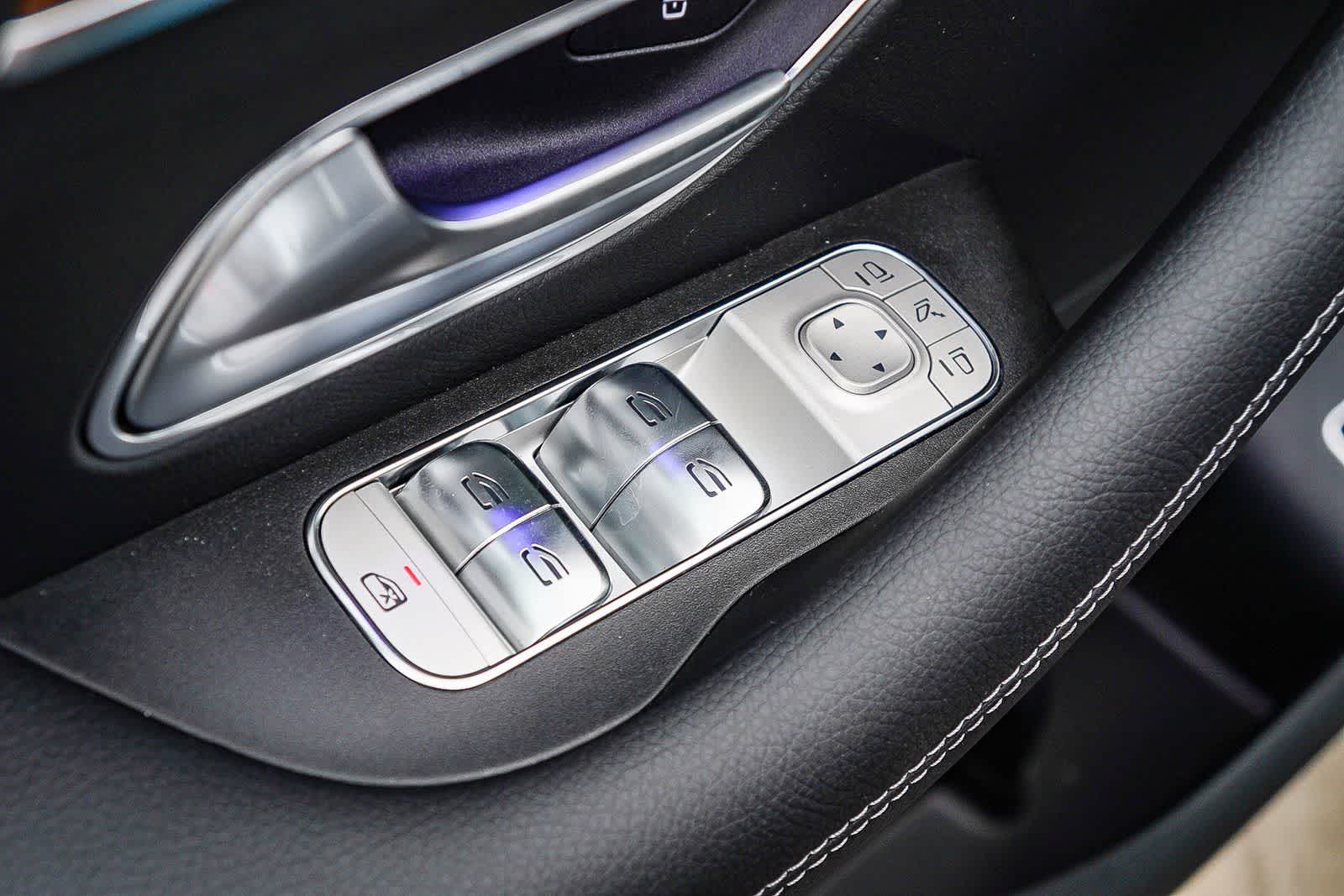 Thumbnail: 2026 Mercedes-Benz GLE - 42