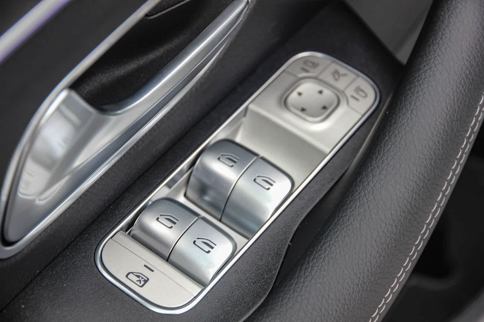 Thumbnail: 2026 Mercedes-Benz GLS - 22