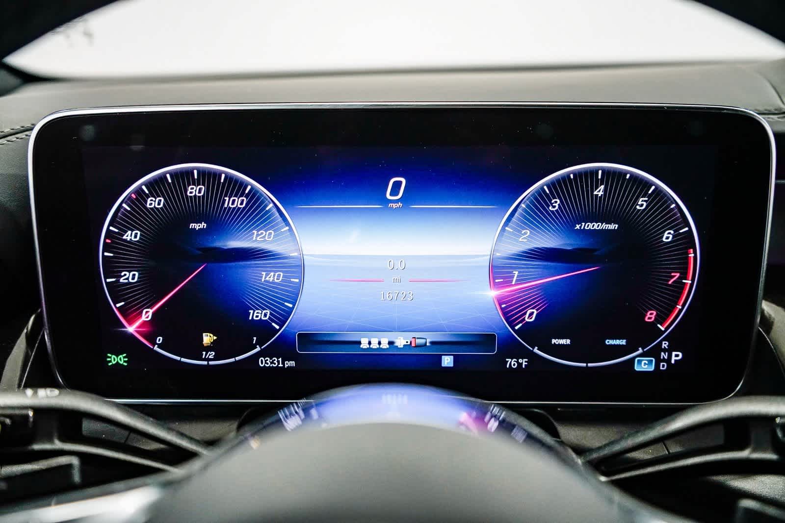 2024 Mercedes-Benz GLC 300 23