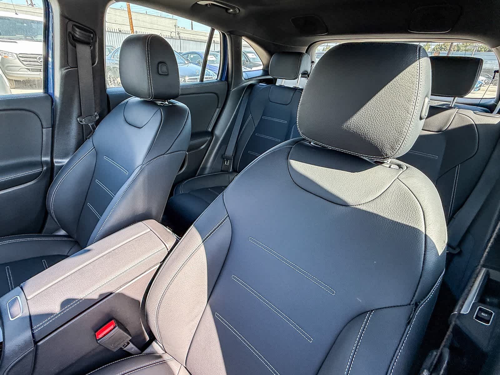 Thumbnail: 2025 Mercedes-Benz GLA - 27