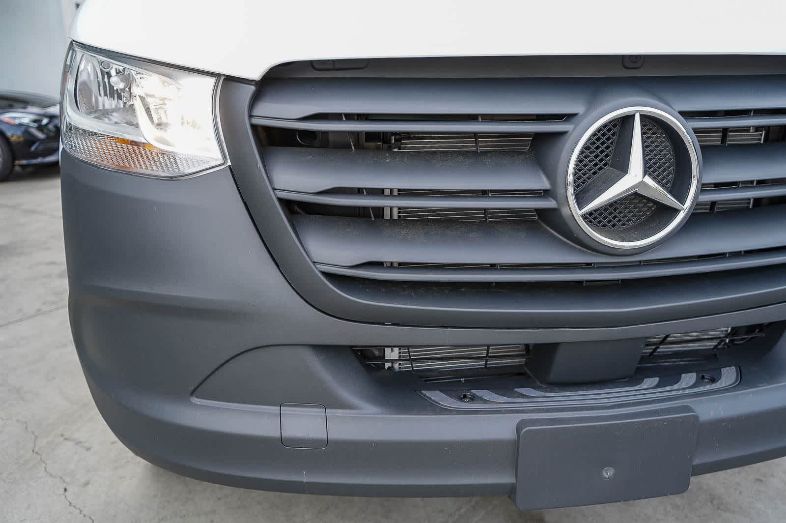 Thumbnail: 2026 Mercedes-Benz Sprinter - 11
