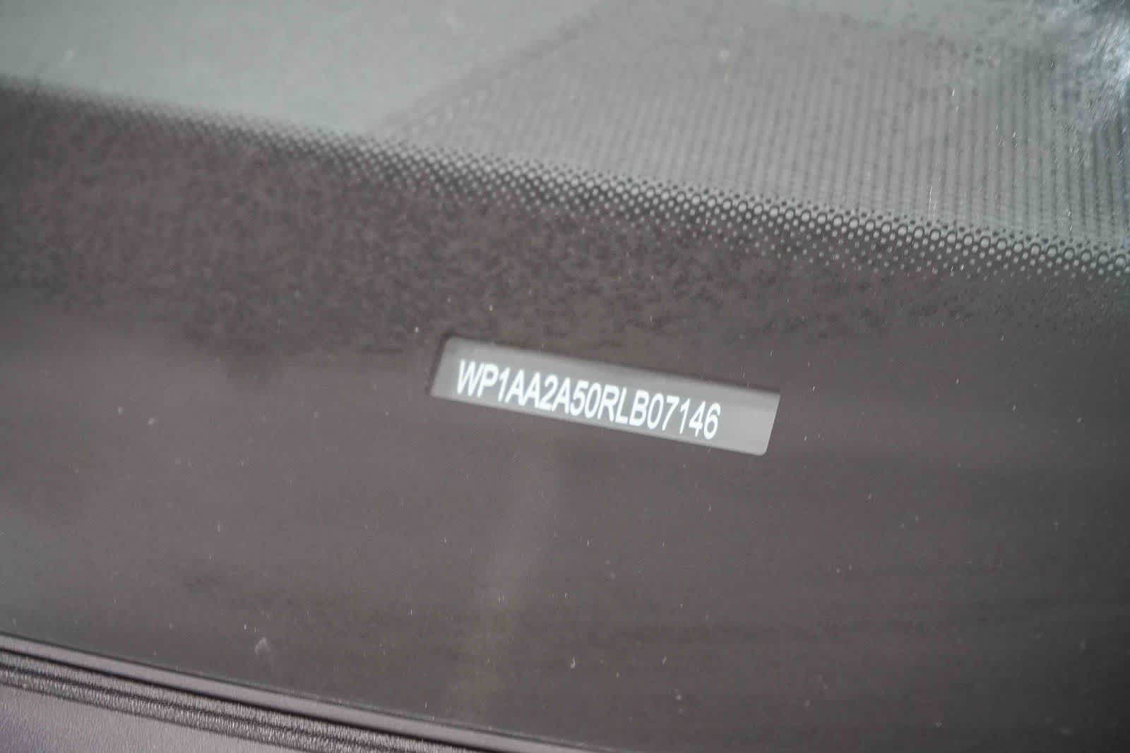 Thumbnail: 2024 Porsche Macan - 29