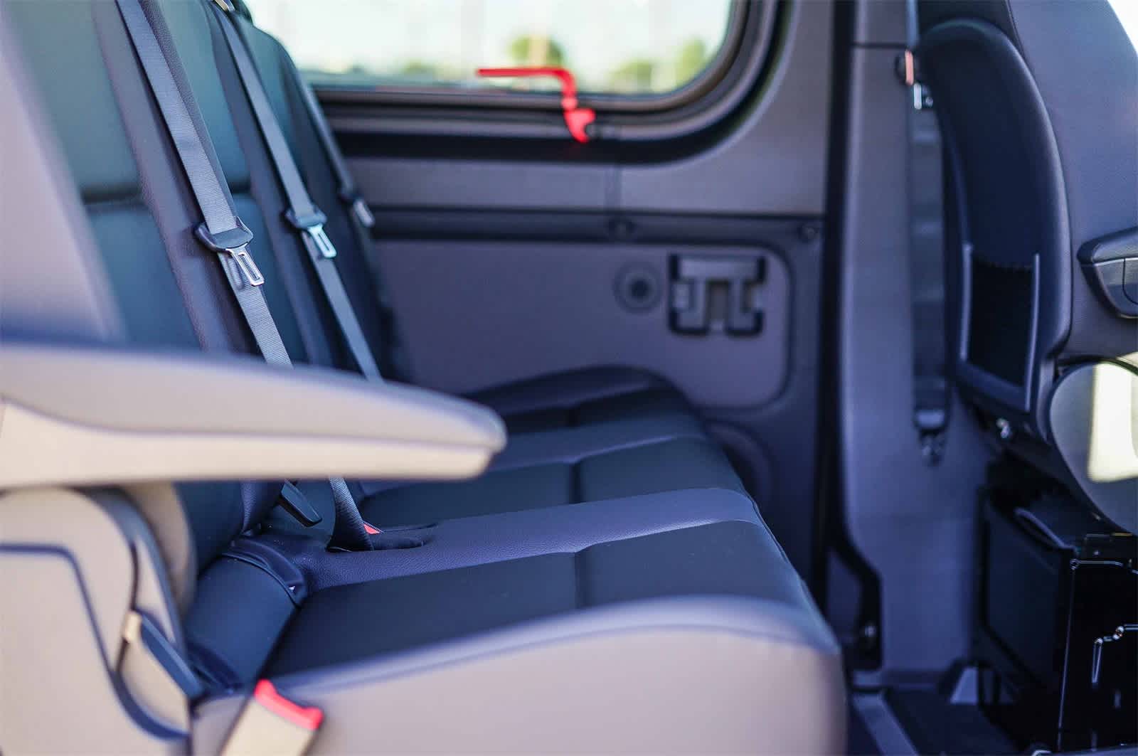 Thumbnail: 2026 Mercedes-Benz Sprinter - 18