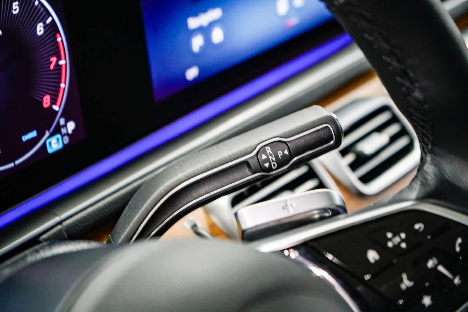 Thumbnail: 2025 Mercedes-Benz GLE - 21