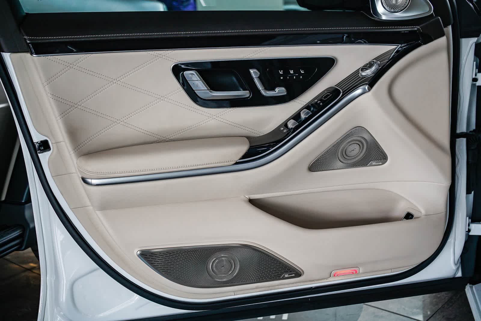 Thumbnail: 2024 Mercedes-Benz S-Class - 23