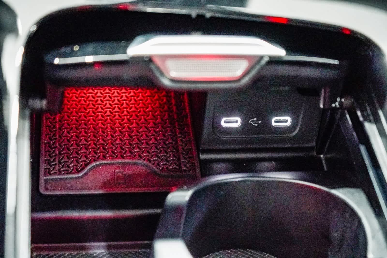 Thumbnail: 2025 Mercedes-Benz C-Class - 23