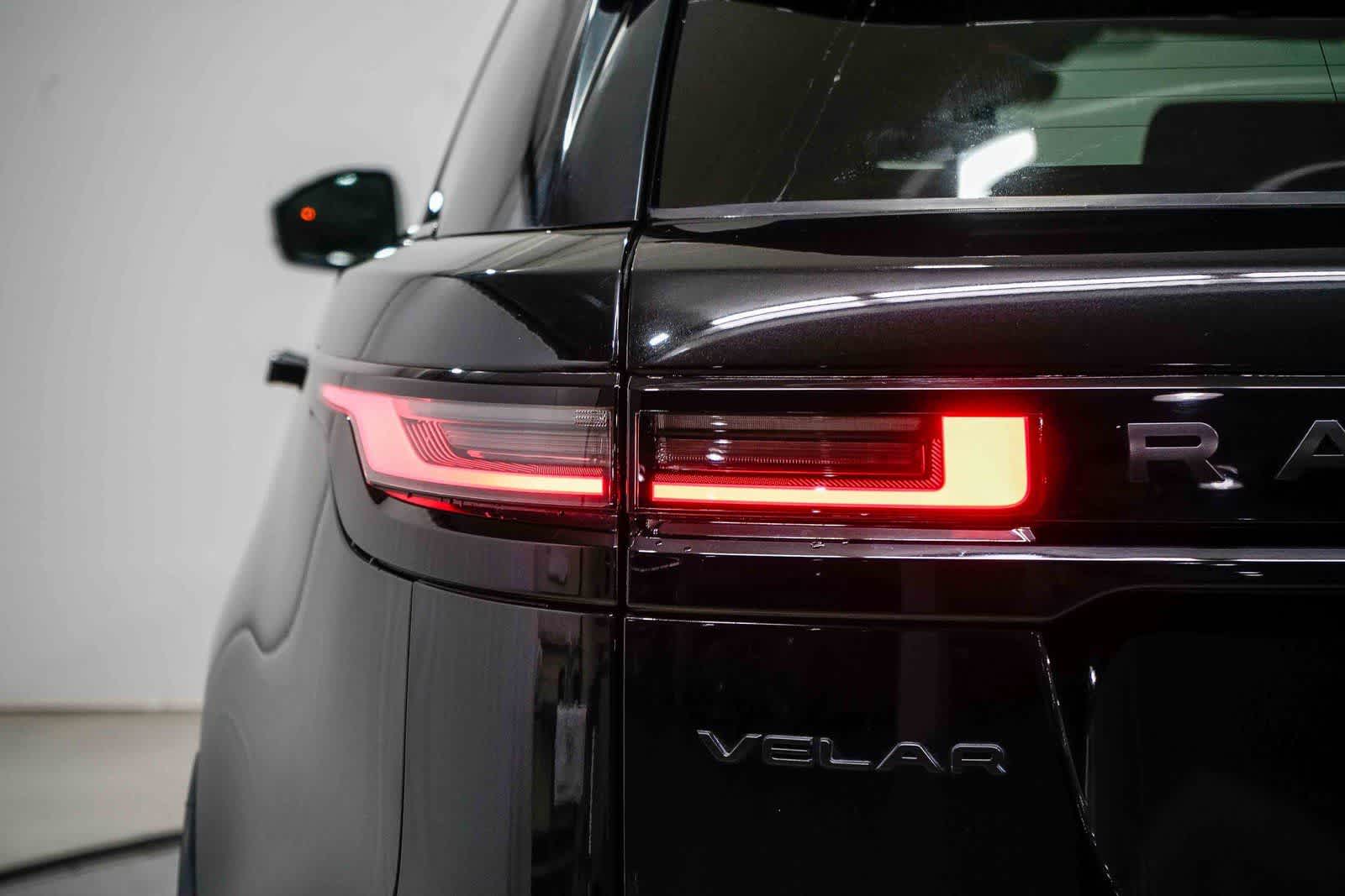 Thumbnail: 2024 Land Rover Range Rover Velar - 9