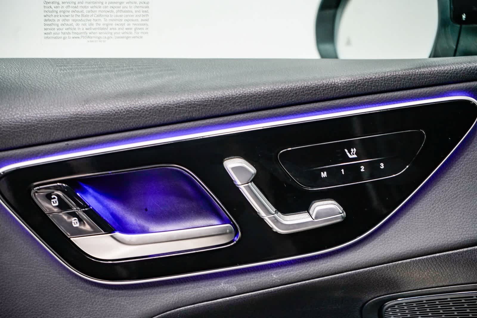 Thumbnail: 2025 Mercedes-Benz GLC - 19