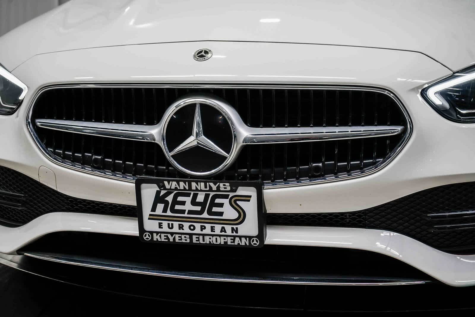 Thumbnail: 2025 Mercedes-Benz C-Class - 8