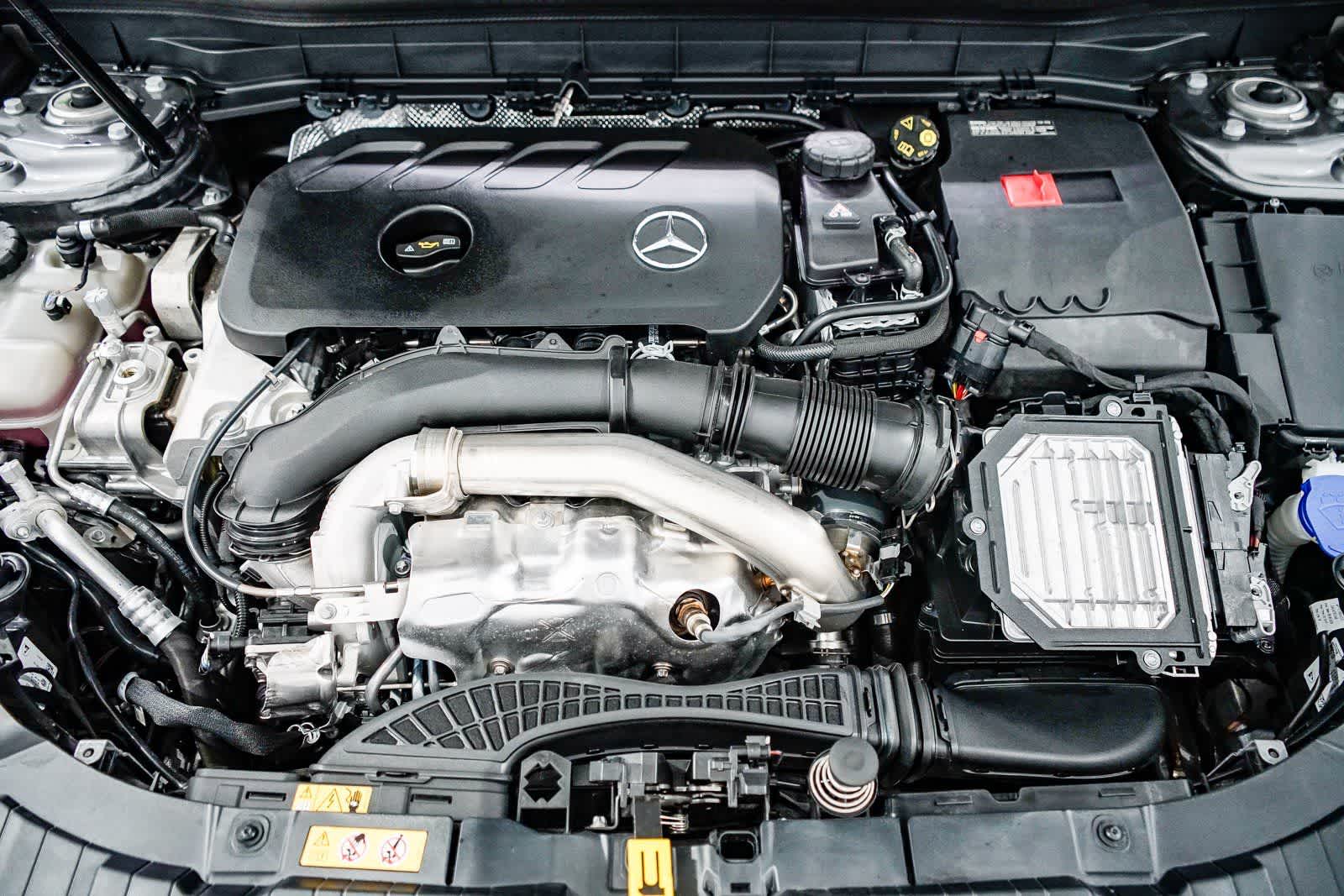 Thumbnail: 2026 Mercedes-Benz GLB - 28