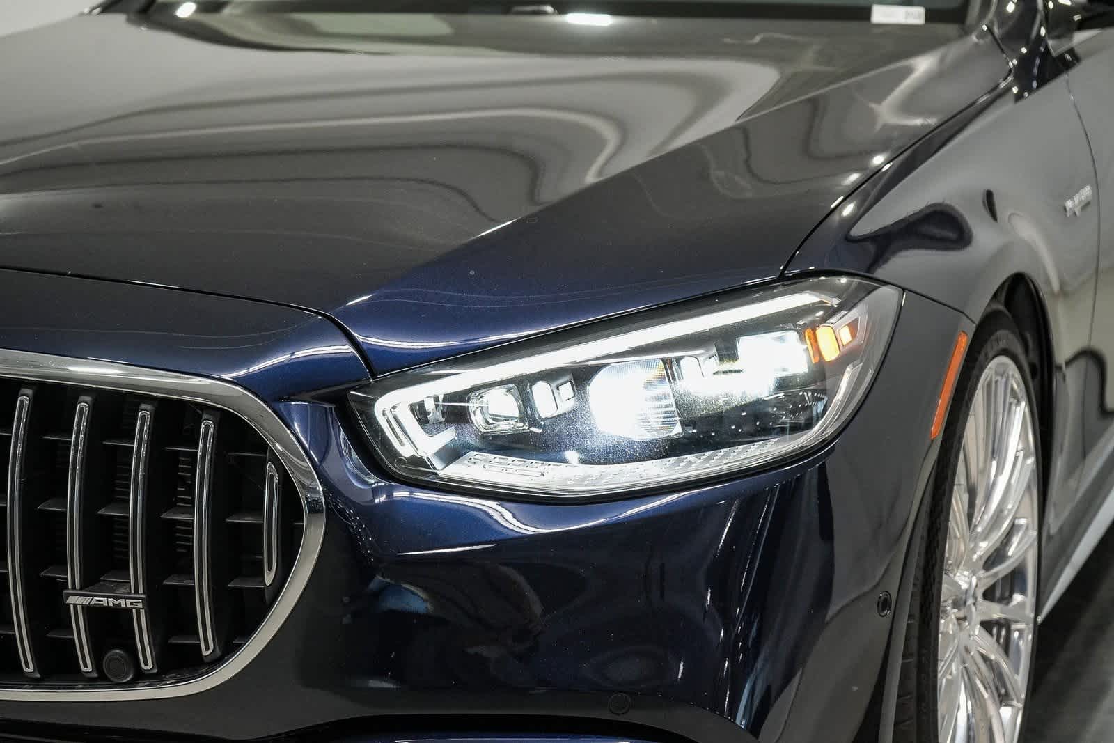 Thumbnail: 2025 Mercedes-Benz S-Class - 7