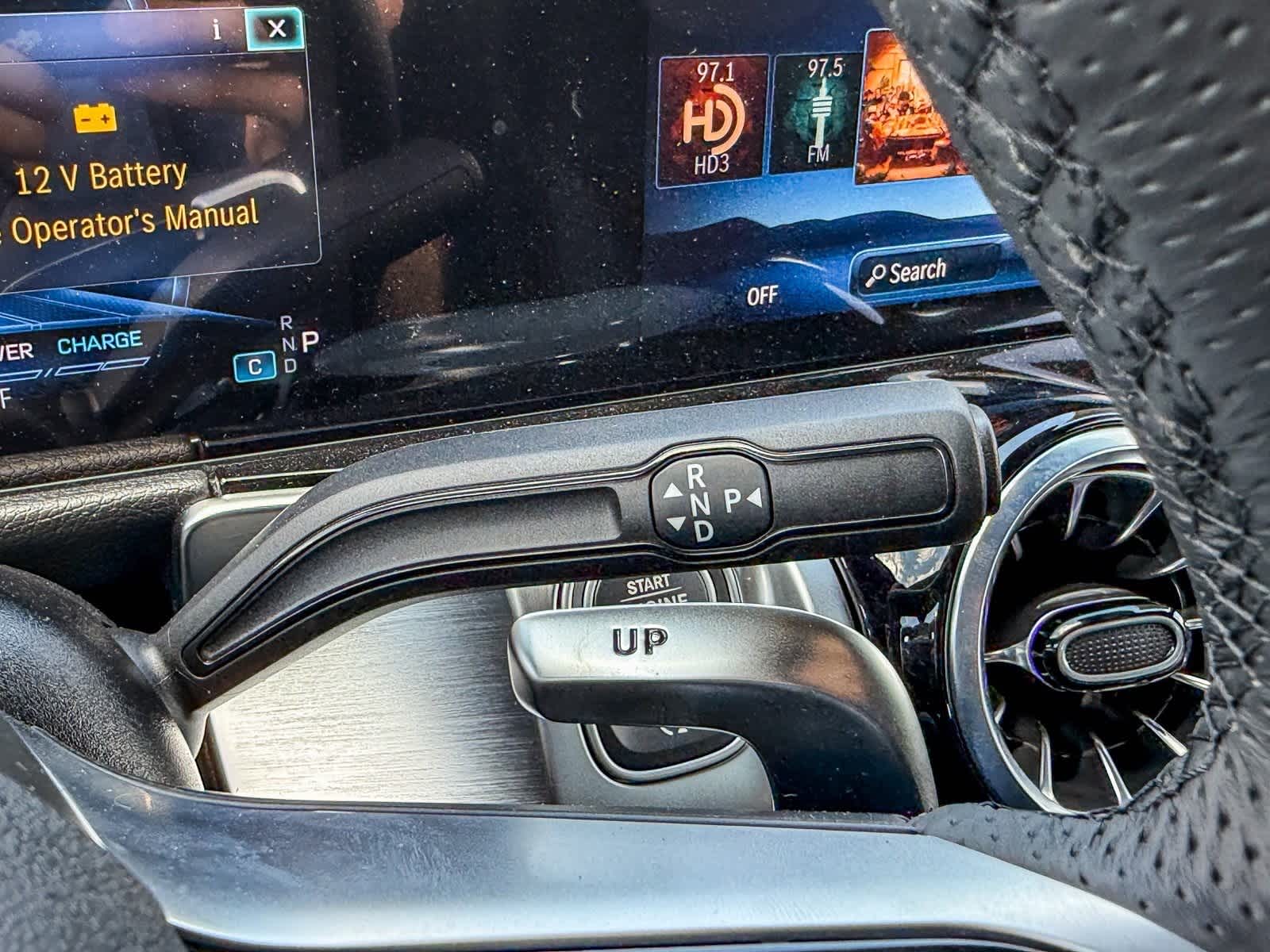 Thumbnail: 2025 Mercedes-Benz GLB - 25