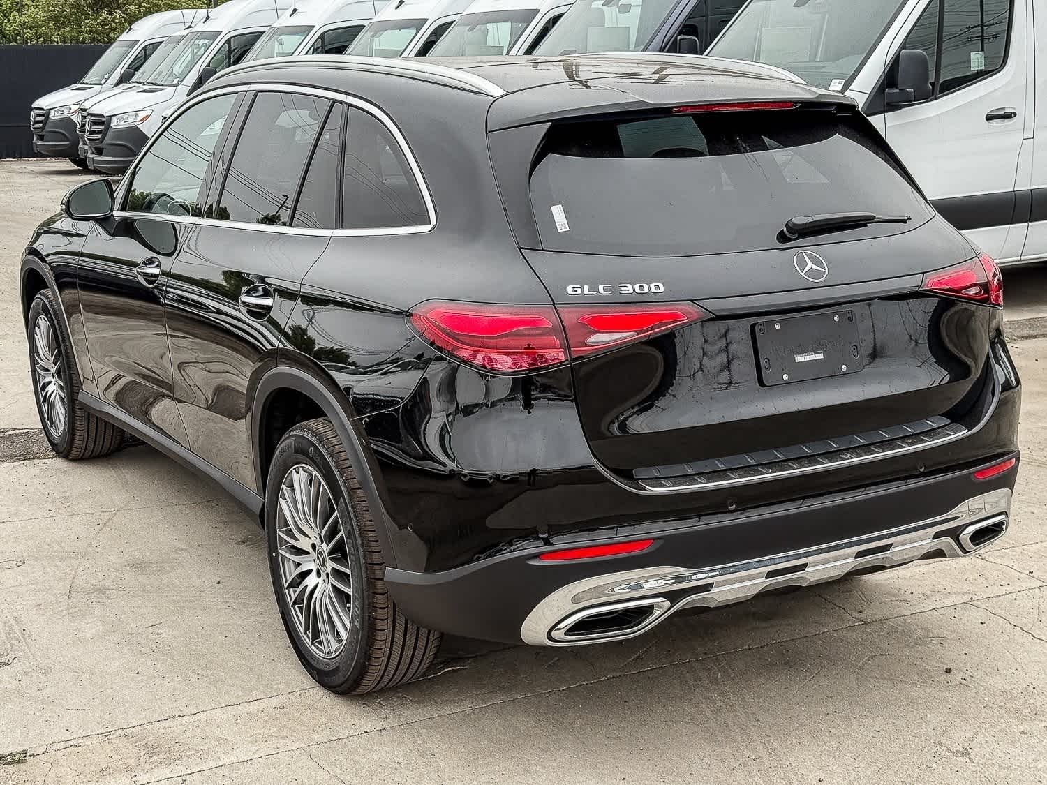 Thumbnail: 2025 Mercedes-Benz GLC - 6