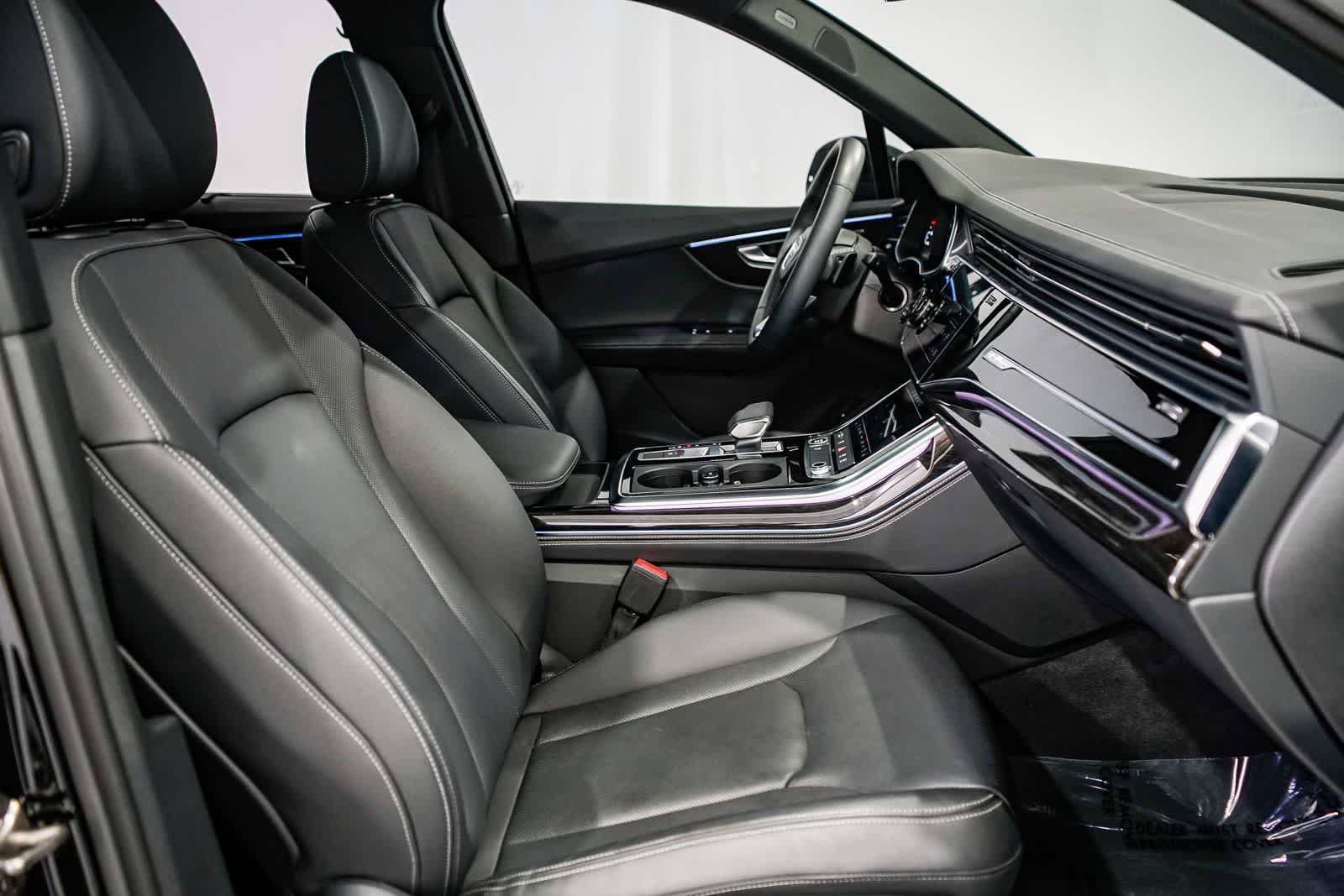 Thumbnail: 2025 Audi Q7 - 16