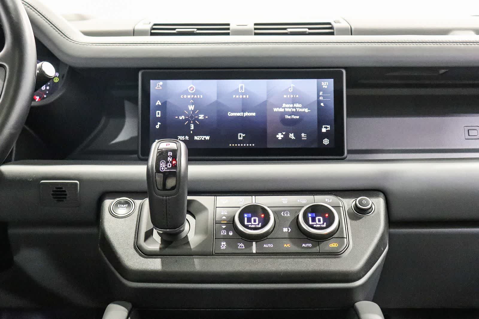 Thumbnail: 2024 Land Rover Defender - 13