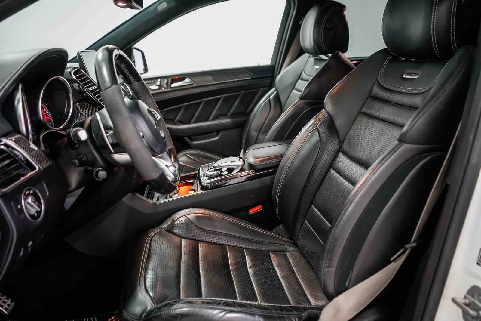 Thumbnail: 2017 Mercedes-Benz GL-Class - 16