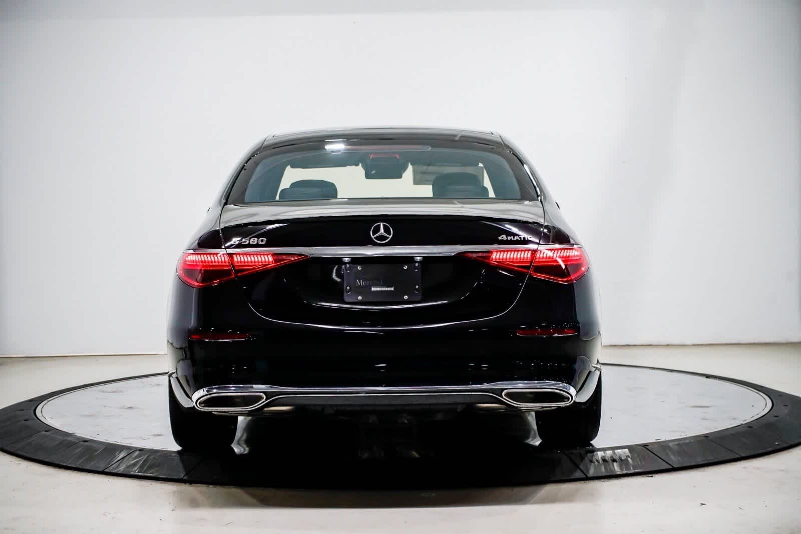 Thumbnail: 2025 Mercedes-Benz S-Class - 3