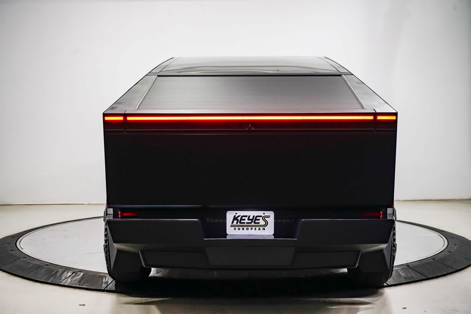 Thumbnail: 2024 Tesla Cybertruck - 8