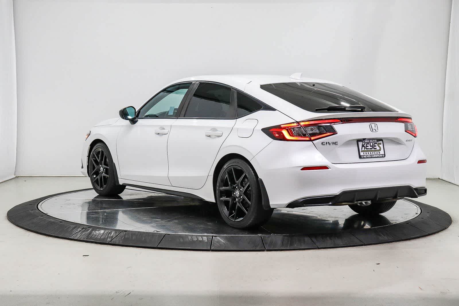 Thumbnail: 2023 Honda Civic - 2