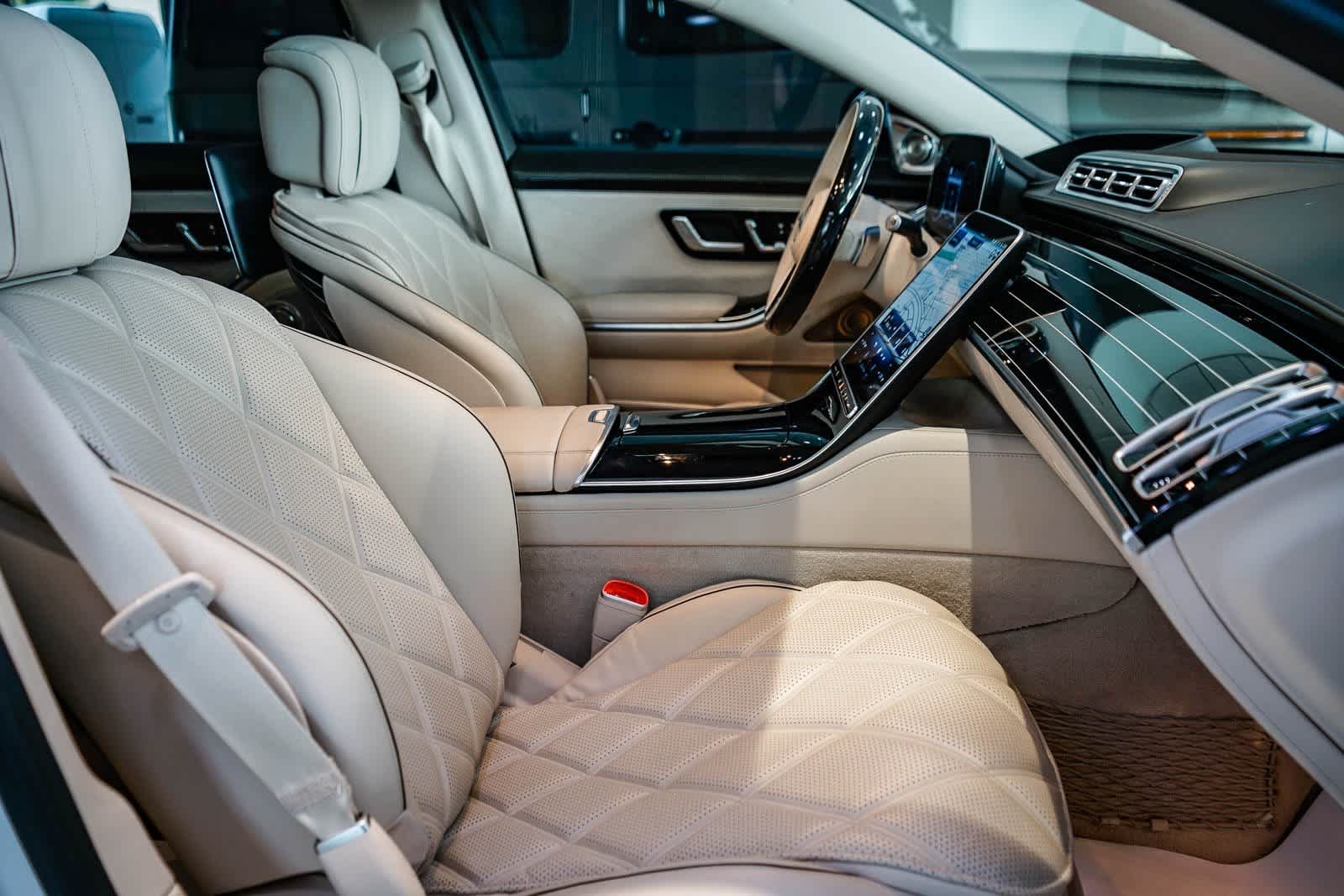 Thumbnail: 2024 Mercedes-Benz S-Class - 16